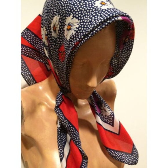 Vintage 1980s/90s Floral & Geometric Polyester Head Scarf 29-Inch Square Made - Picture 4 of 8
